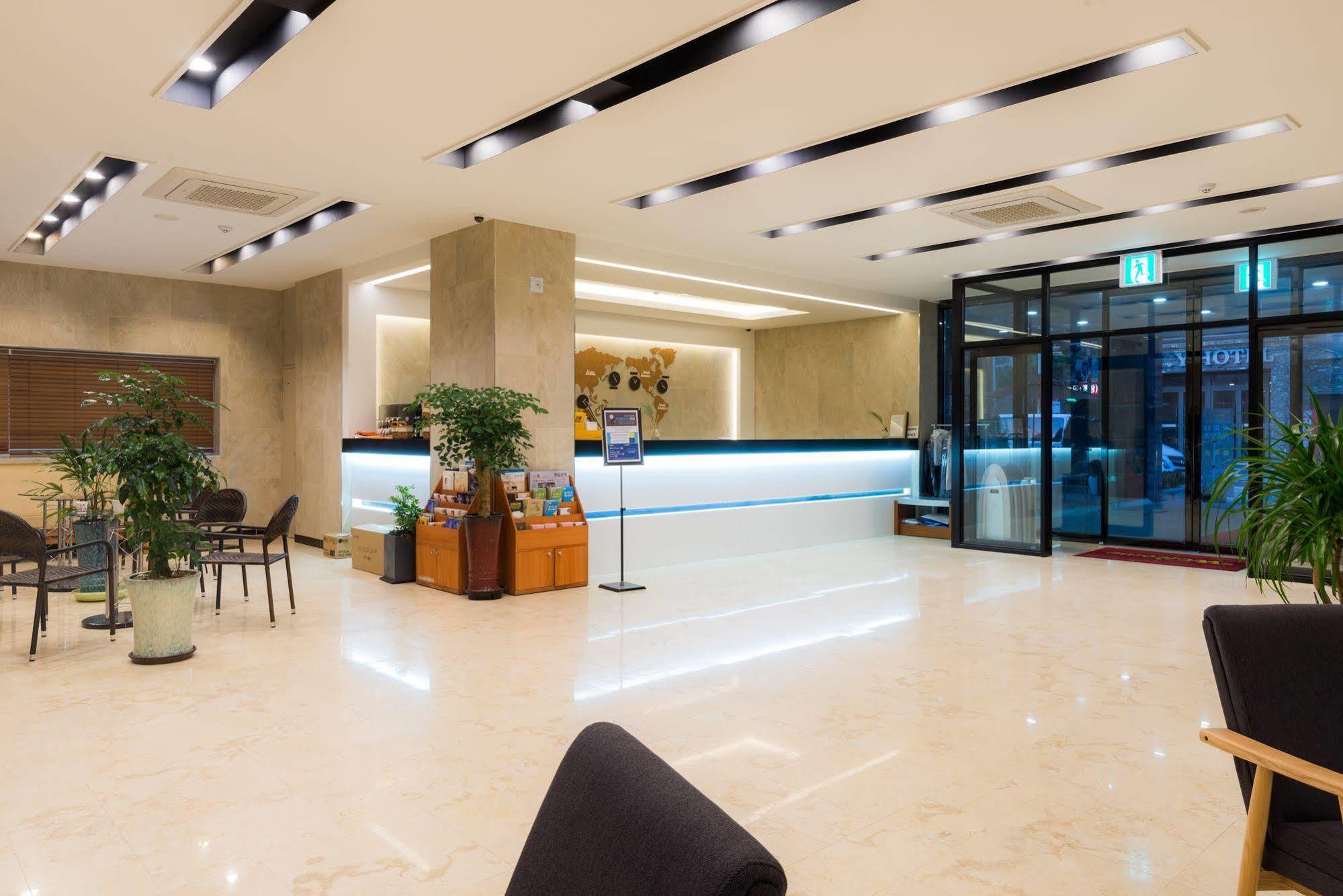 Reborn Suwon Silkroad Hotel Kültér fotó