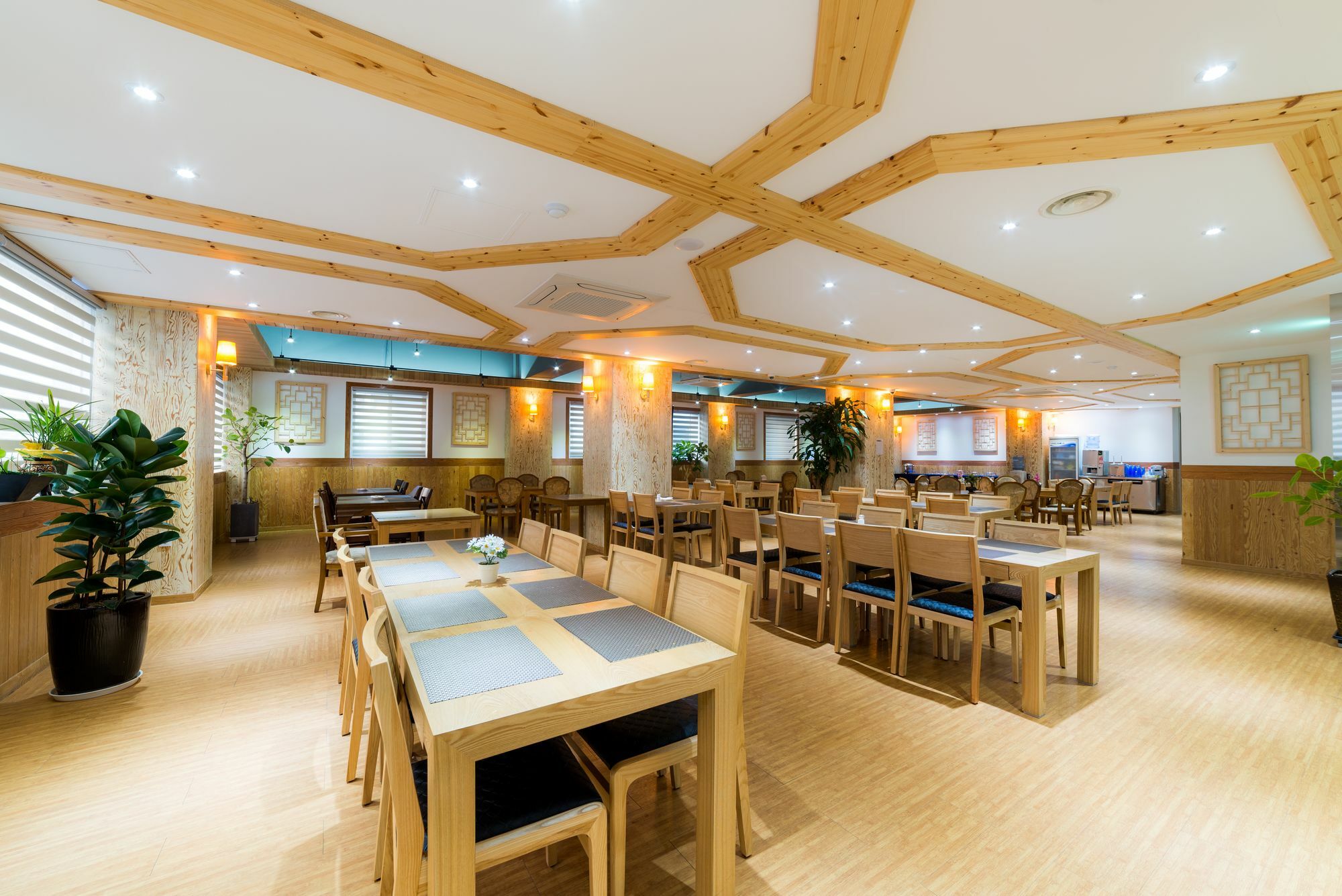 Reborn Suwon Silkroad Hotel Kültér fotó