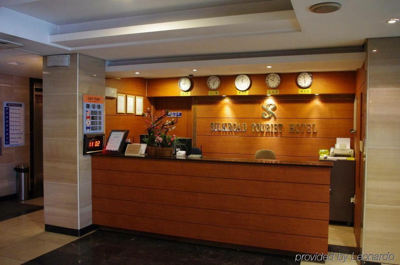 Reborn Suwon Silkroad Hotel Kültér fotó